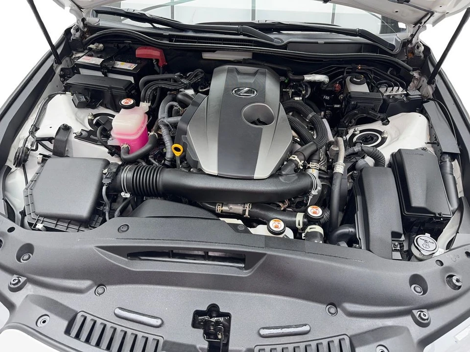 2023 Lexus IS 3rd Gen - Image 16 of 21