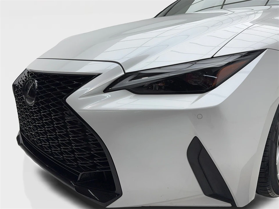 2023 Lexus IS 3rd Gen - Image 5 of 21