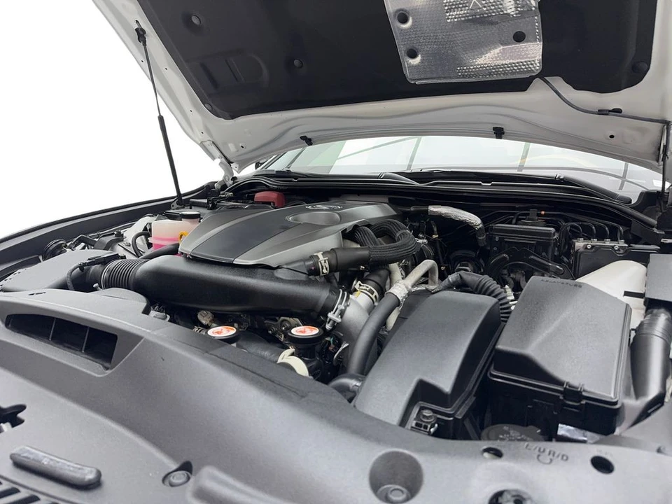 2023 Lexus IS 3rd Gen - Image 14 of 21