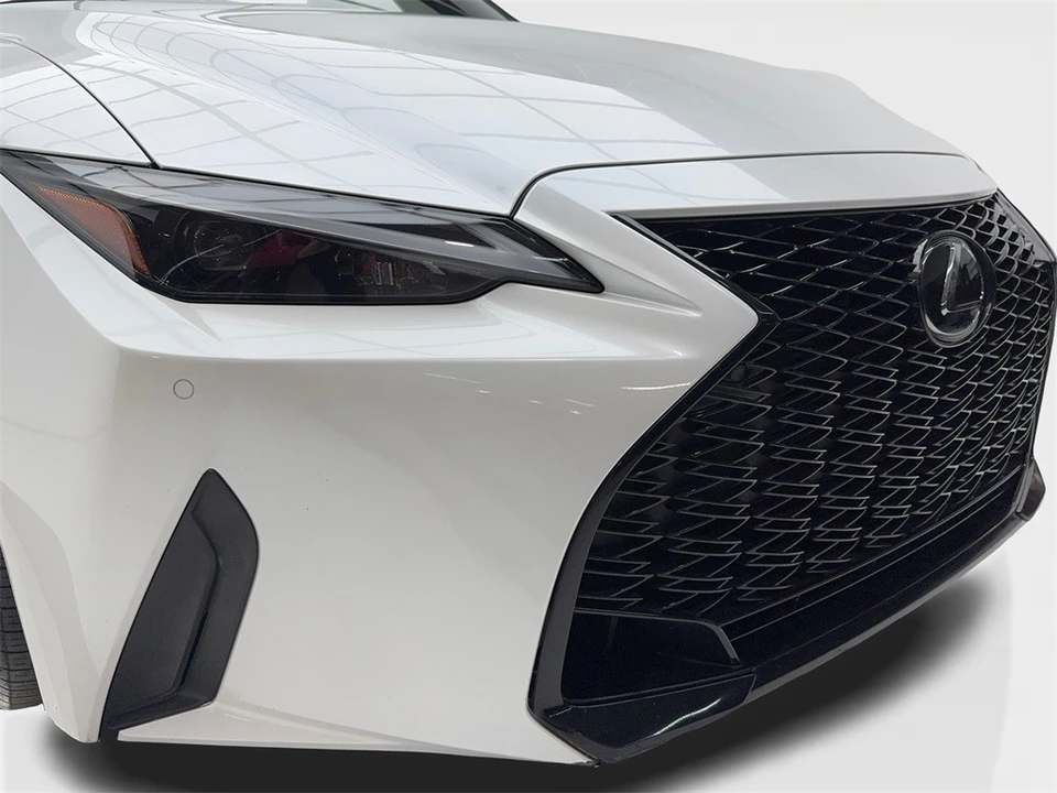 2023 Lexus IS 3rd Gen - Image 3 of 21