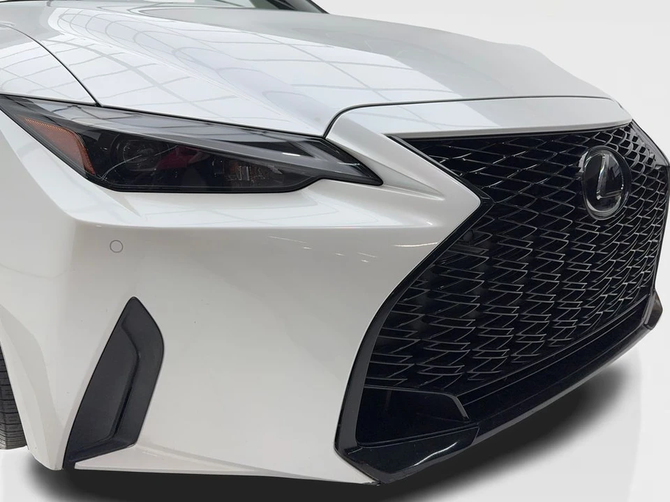 2023 Lexus IS 3rd Gen - Image 3 of 21