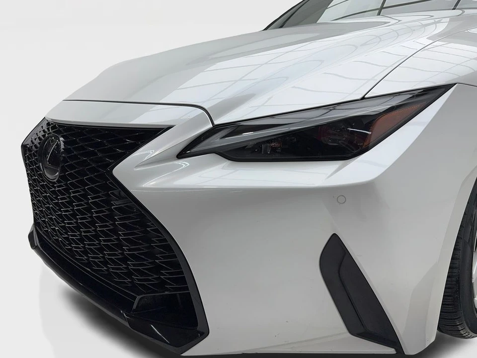 2023 Lexus IS 3rd Gen - Image 5 of 21