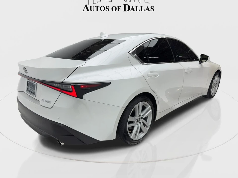2023 Lexus IS 3rd Gen - Image 9 of 21