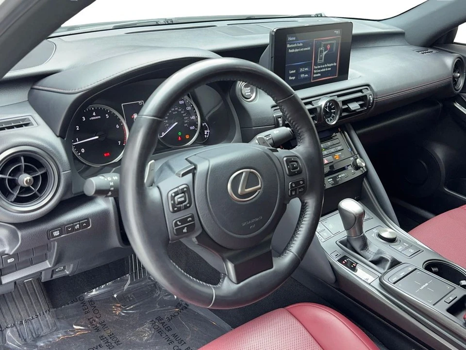 2023 Lexus IS 3rd Gen - Image 14 of 21