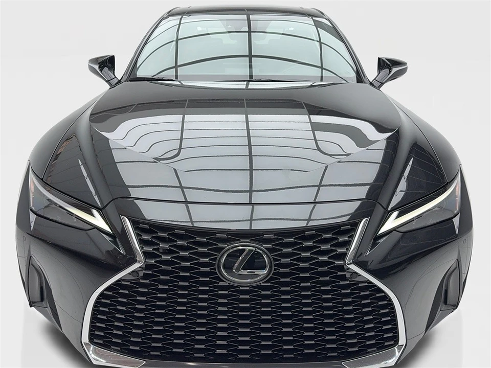 2023 Lexus IS 3rd Gen - Image 4 of 12