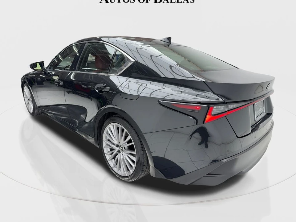 2023 Lexus IS 3rd Gen - Image 10 of 21