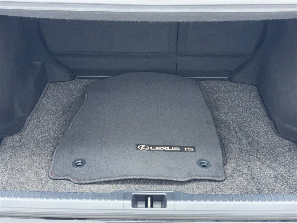 2023 Lexus IS 3rd Gen - Image 12 of 12