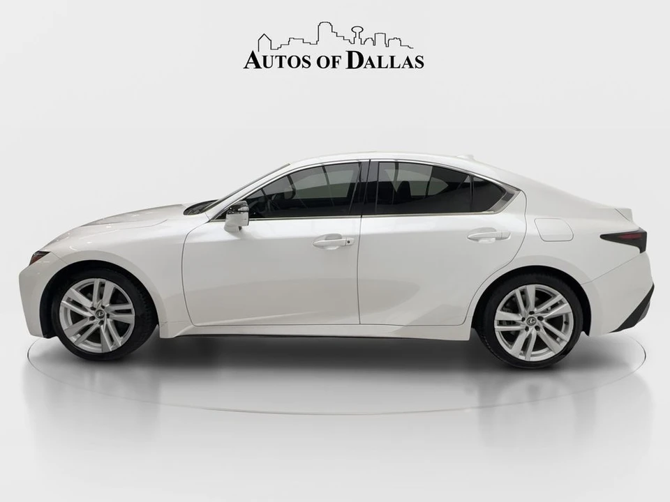 2023 Lexus IS 3rd Gen - Image 5 of 31