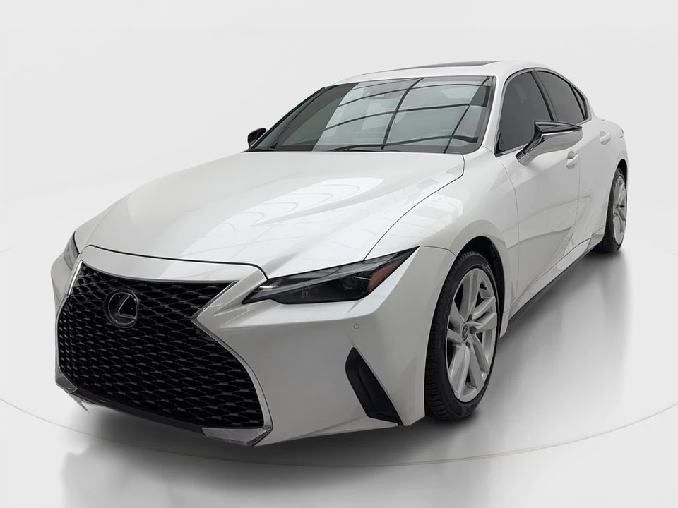 2023 Lexus IS 3rd Gen - Image 4 of 31