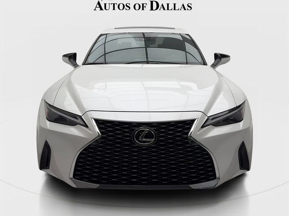 2023 Lexus IS 3rd Gen - Image 3 of 31