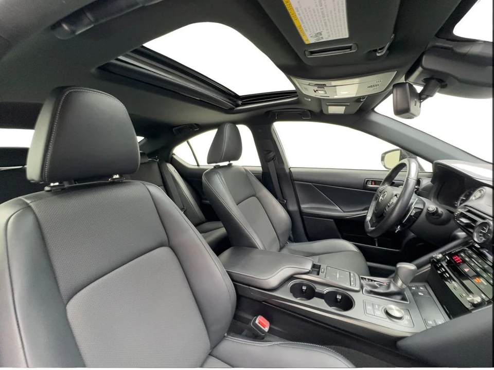 2023 Lexus IS 3rd Gen - Image 31 of 31