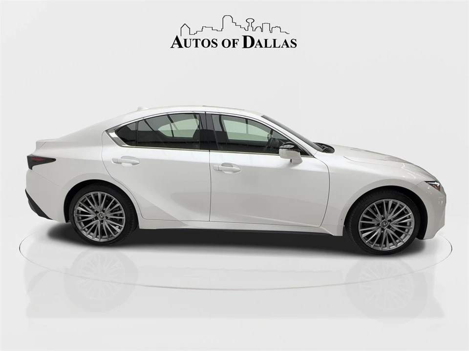 2023 Lexus IS 3rd Gen - Image 7 of 12