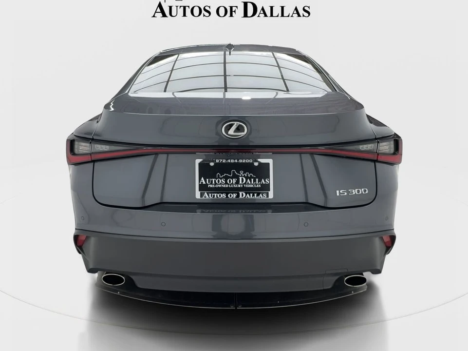 2023 Lexus IS 3rd Gen - Image 9 of 31