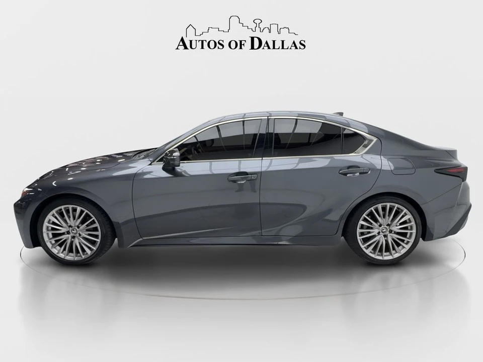 2023 Lexus IS 3rd Gen - Image 5 of 31