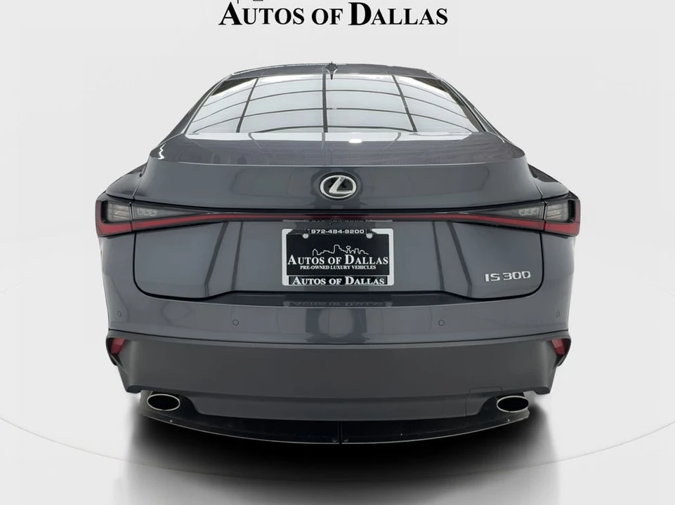 2023 Lexus IS 3rd Gen - Image 9 of 31