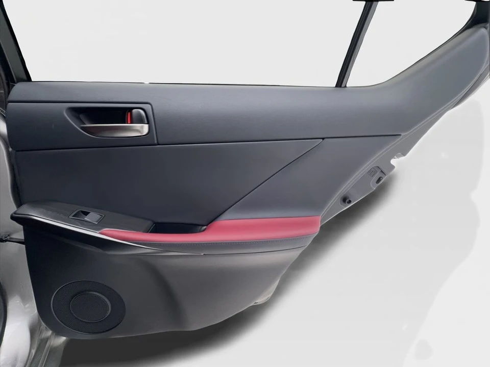 2023 Lexus IS 3rd Gen - Image 30 of 31