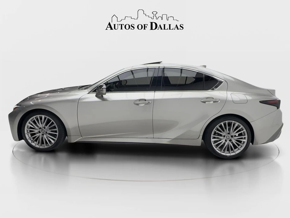 2023 Lexus IS 3rd Gen - Image 5 of 31