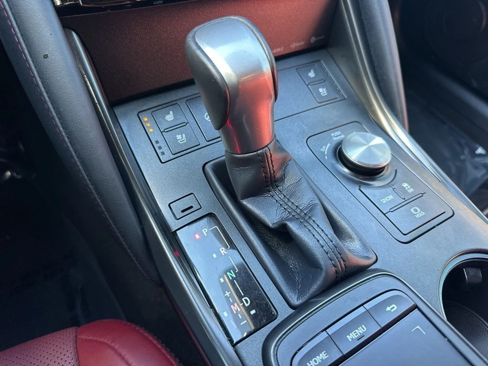 2023 Lexus IS 3rd Gen - Image 18 of 21