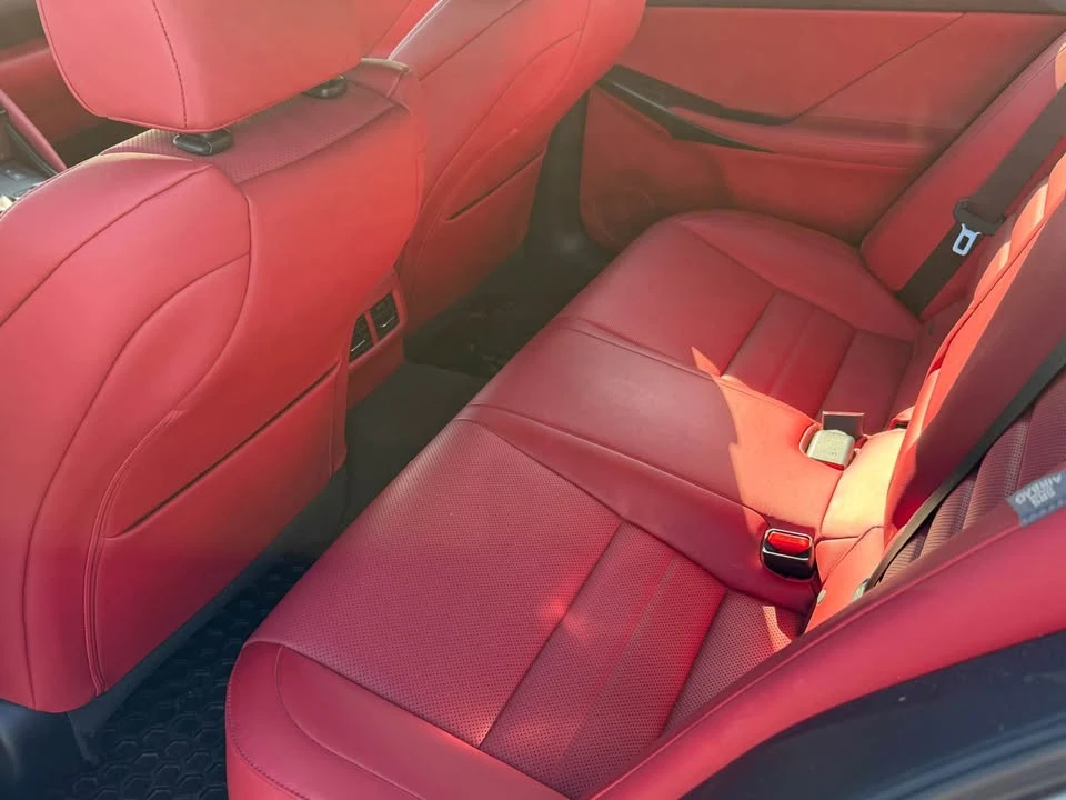 2023 Lexus IS 3rd Gen - Image 4 of 5