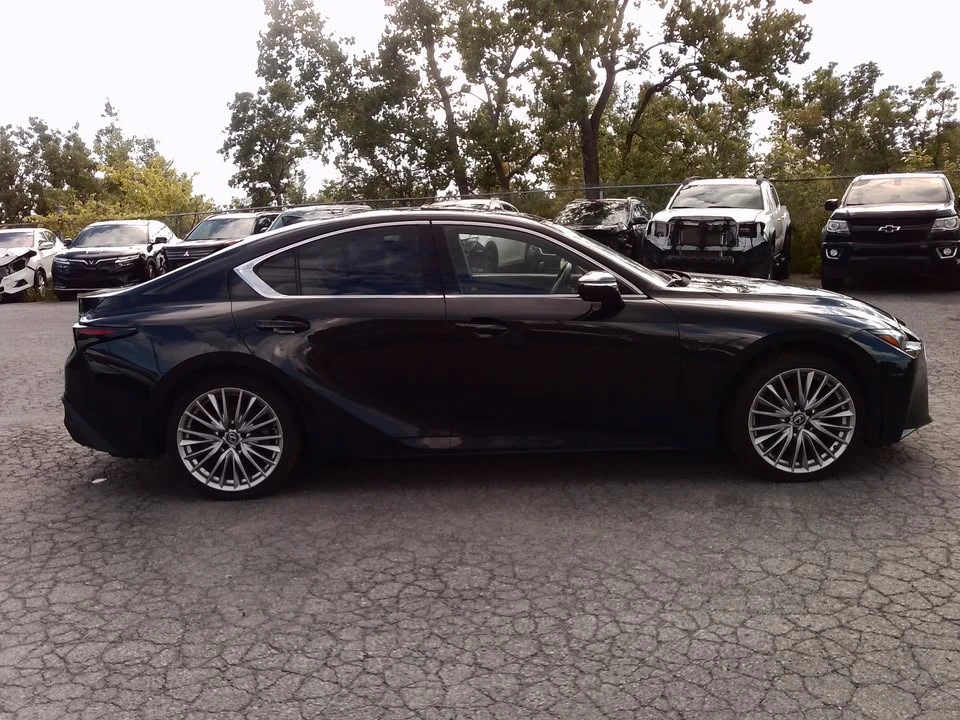 2023 Lexus IS 3rd Gen - Image 4 of 17
