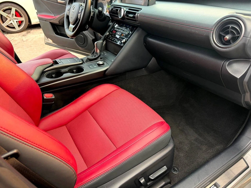 2023 Lexus IS 3rd Gen - Image 31 of 31