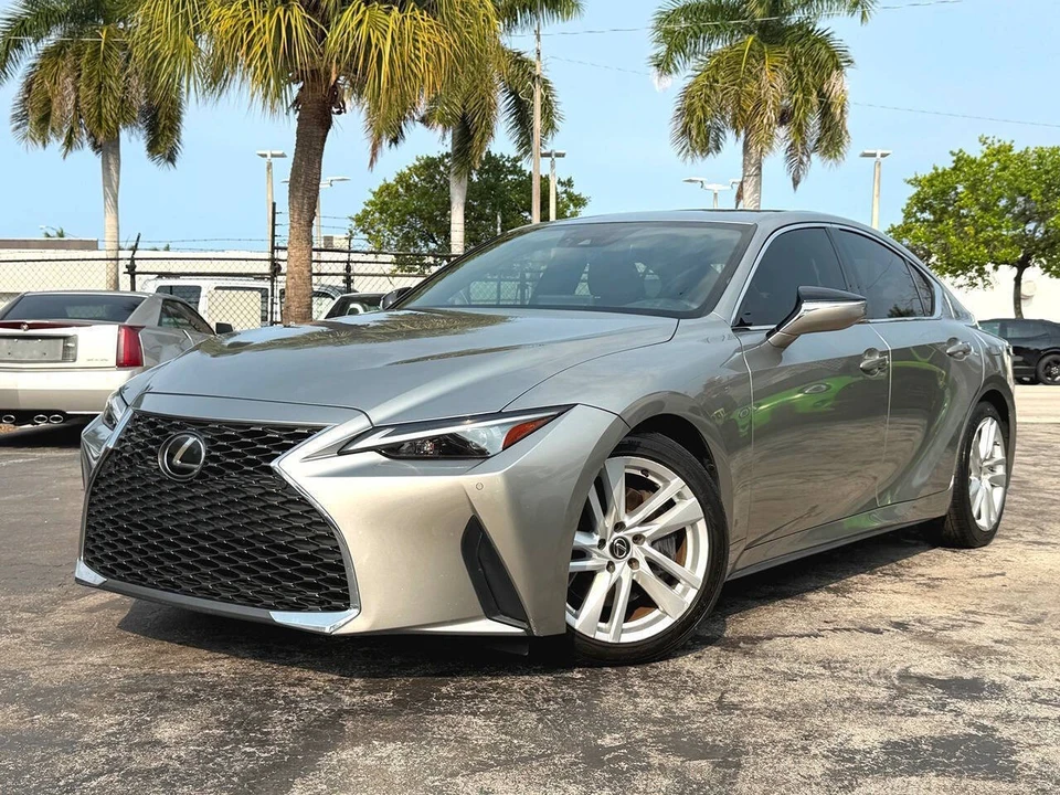 2023 Lexus IS 3rd Gen - Image 2 of 31