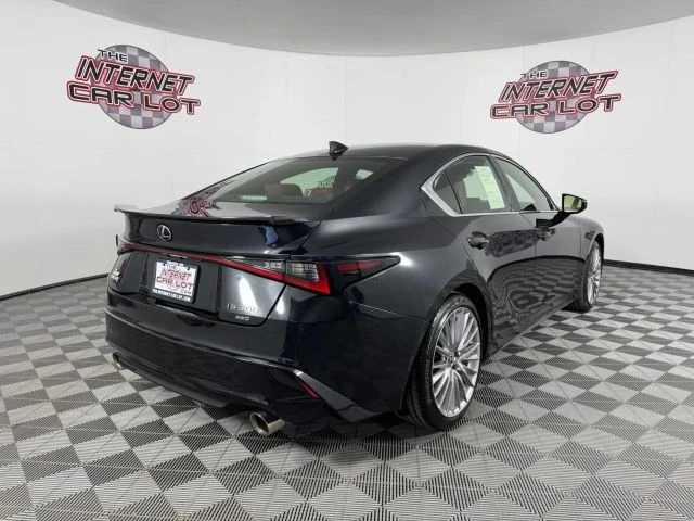 2023 Lexus IS 3rd Gen - Image 7 of 12