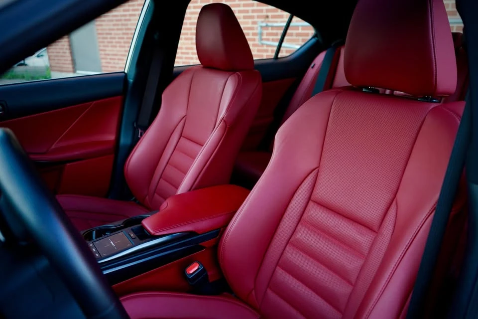 2023 Lexus IS 3rd Gen - Image 6 of 9