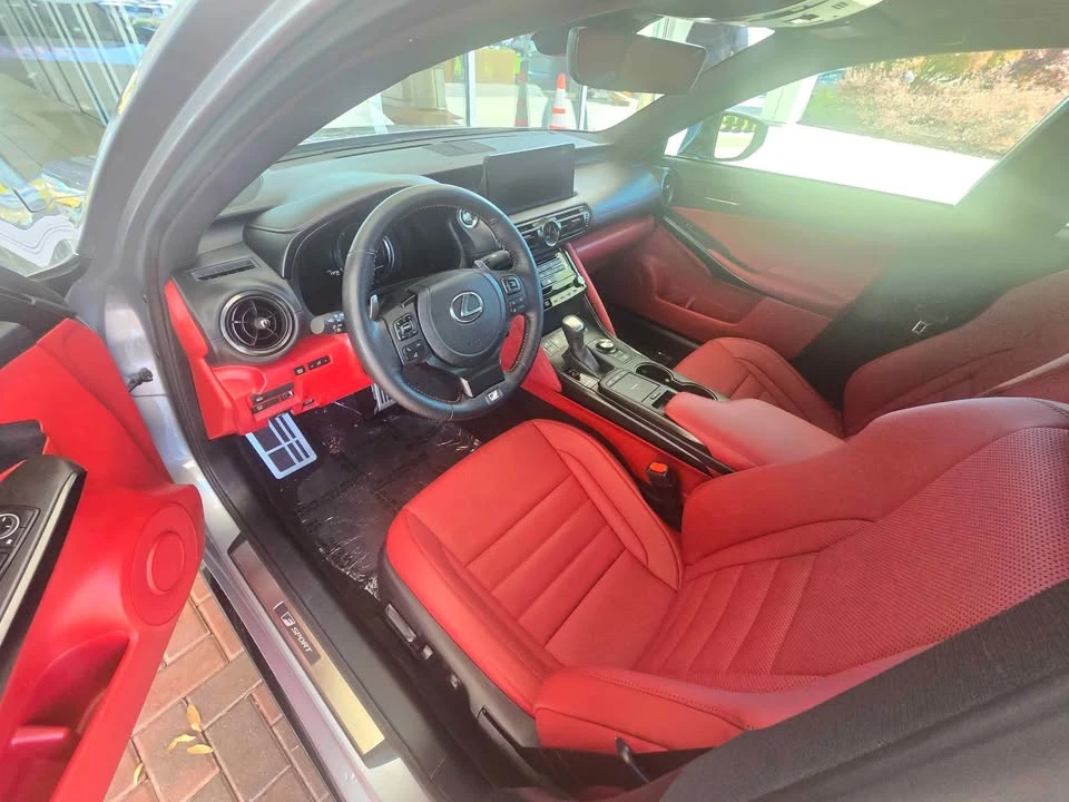 2023 Lexus IS 3rd Gen - Image 5 of 6