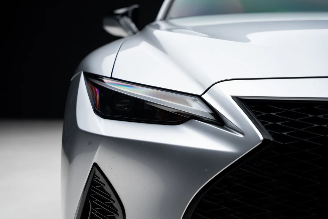 2023 Lexus IS 3rd Gen - Image 9 of 31