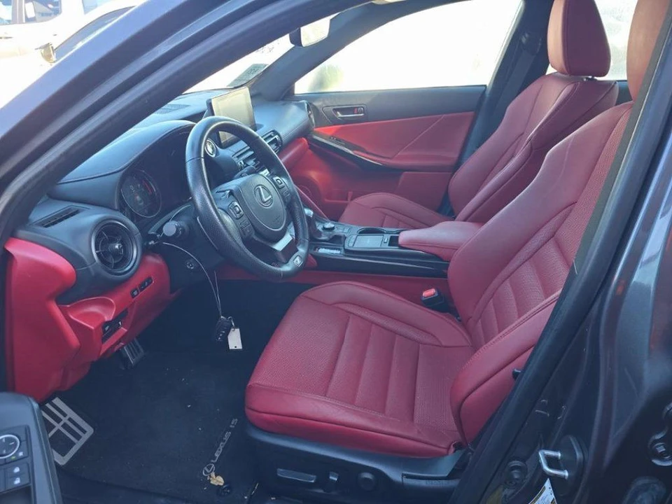 2023 Lexus IS 3rd Gen - Image 4 of 10