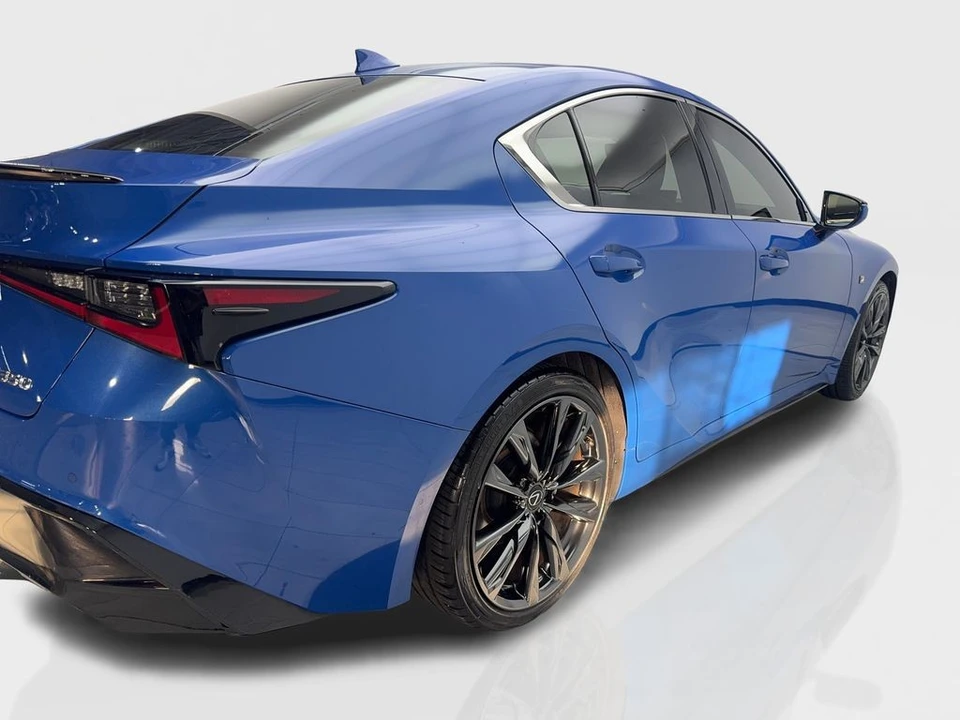 2023 Lexus IS 3rd Gen - Image 13 of 21