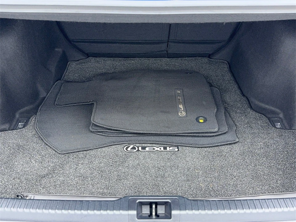 2023 Lexus IS 3rd Gen - Image 12 of 12