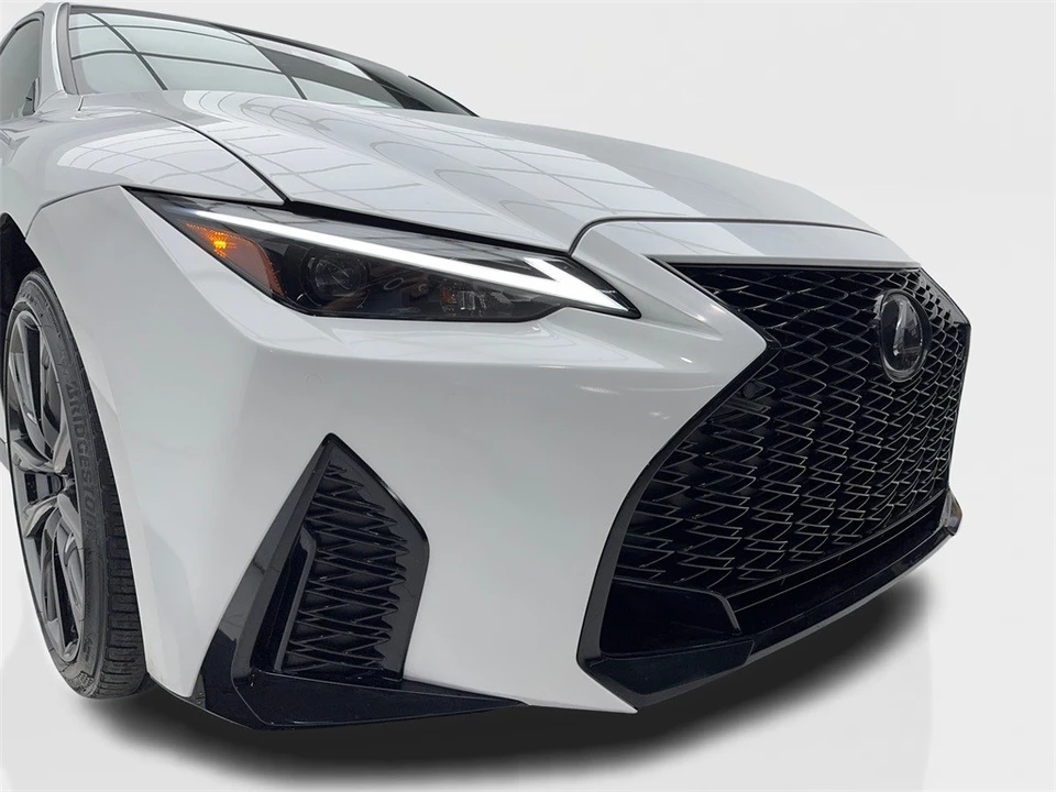 2023 Lexus IS 3rd Gen - Image 3 of 12