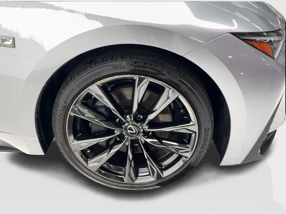2023 Lexus IS 3rd Gen - Image 14 of 31