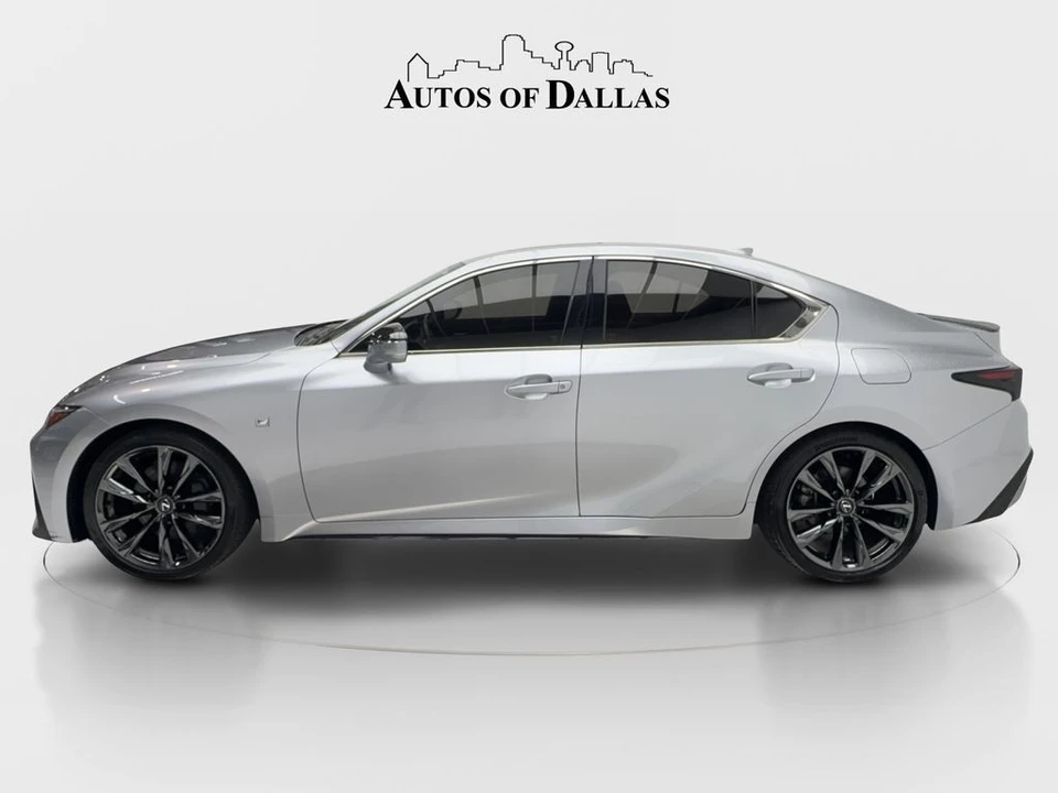 2023 Lexus IS 3rd Gen - Image 5 of 31