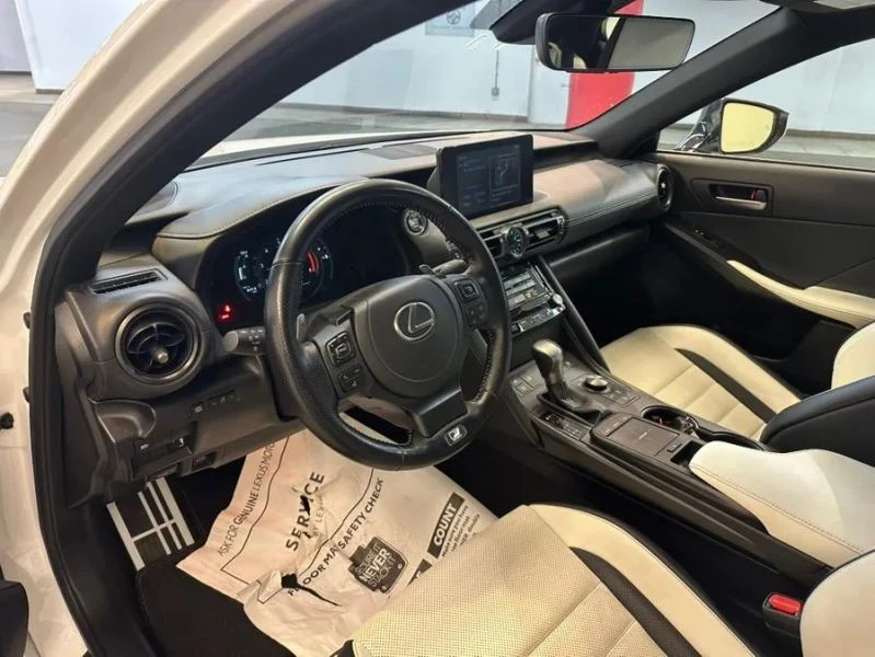 2023 Lexus IS 3rd Gen - Image 10 of 12