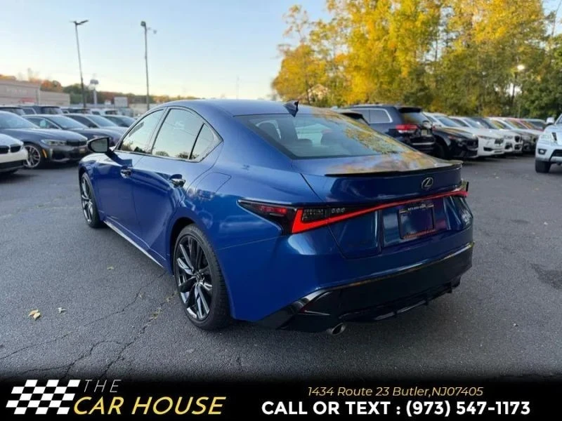 2023 Lexus IS 3rd Gen - Image 11 of 12