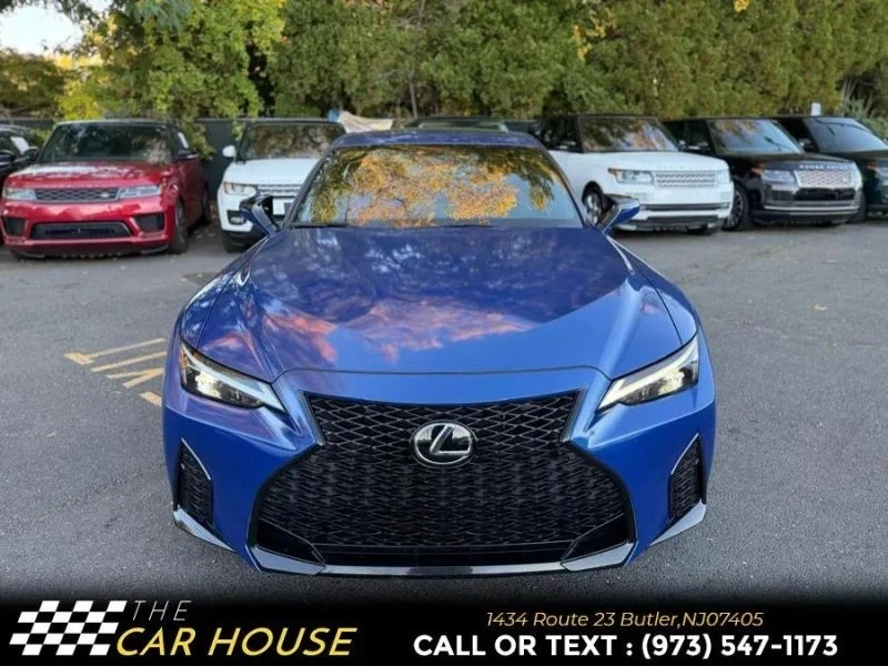 2023 Lexus IS 3rd Gen - Image 4 of 12