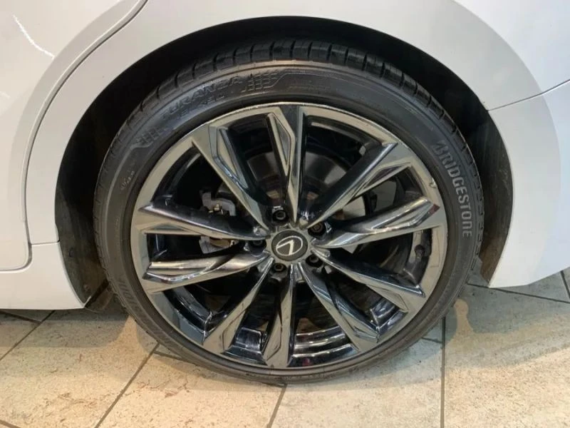 2023 Lexus IS 3rd Gen - Image 11 of 12