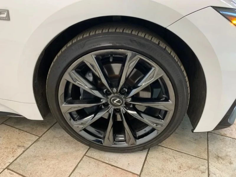 2023 Lexus IS 3rd Gen - Image 9 of 12