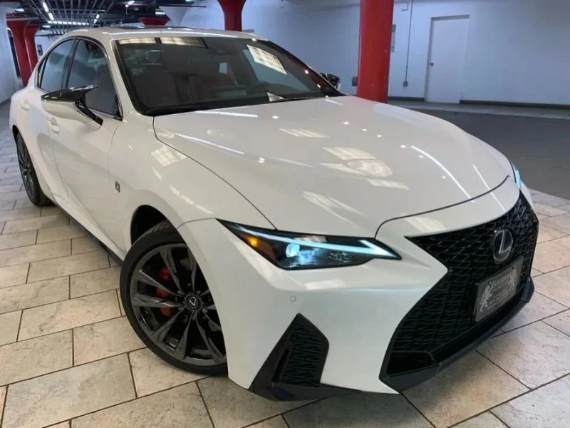 2023 Lexus IS 3rd Gen - Image 4 of 12