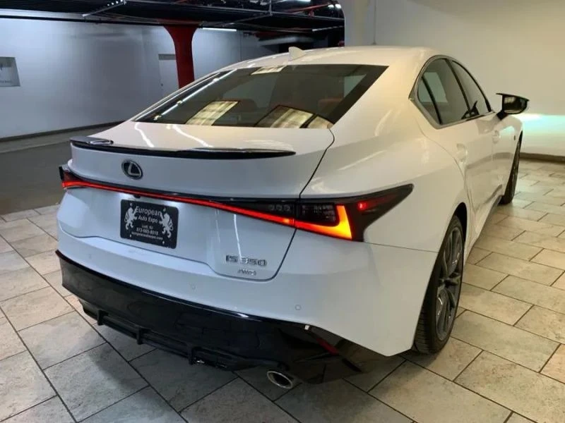 2023 Lexus IS 3rd Gen - Image 9 of 12