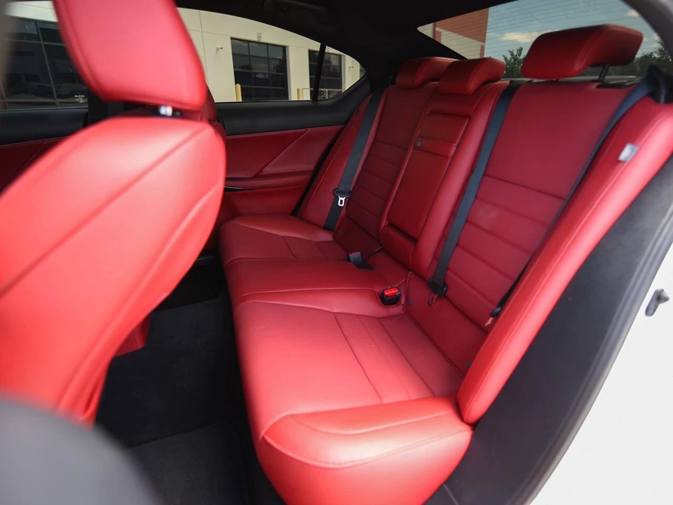 2023 Lexus IS 3rd Gen - Image 15 of 21