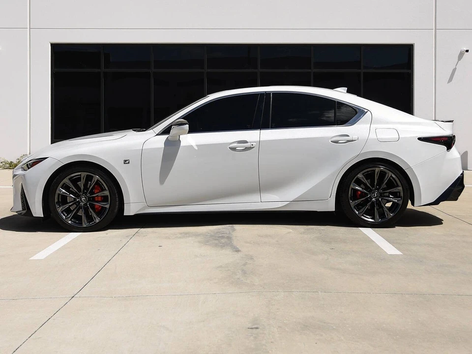 2023 Lexus IS 3rd Gen - Image 5 of 21