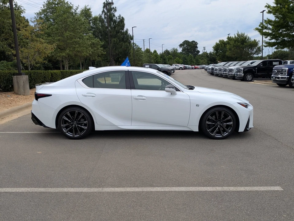 2023 Lexus IS 3rd Gen - Image 3 of 31