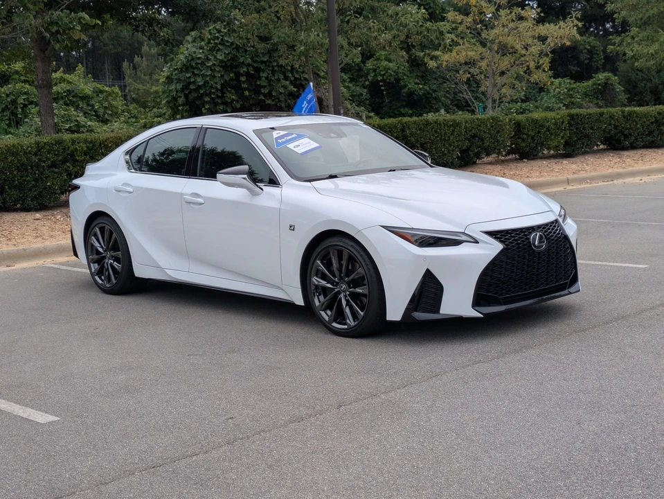 2023 Lexus IS 3rd Gen - Image 2 of 31