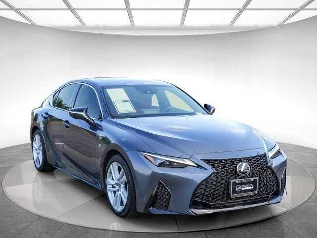 2023 Lexus IS 3rd Gen - Image 5 of 31