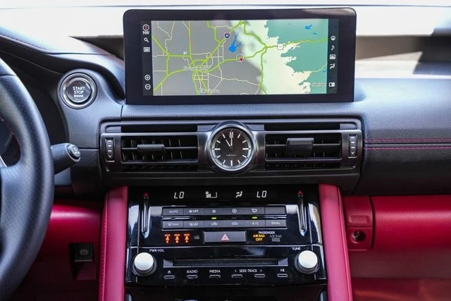 2023 Lexus IS 3rd Gen - Image 14 of 31