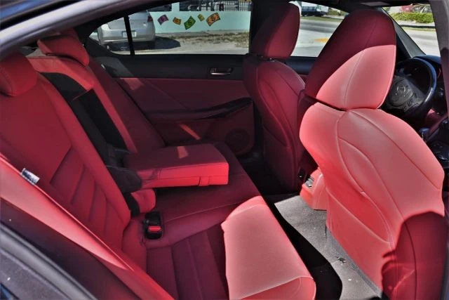 2023 Lexus IS 3rd Gen - Image 13 of 17